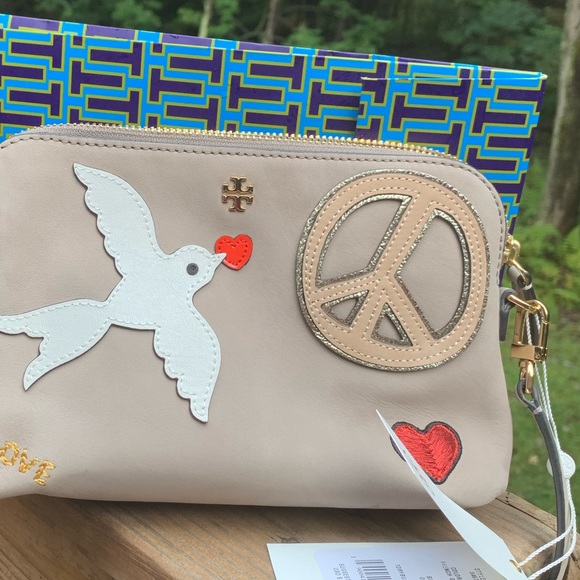 Authentic Tory Burch Suede Peace Embellished Crosb - Picture 7 of 8